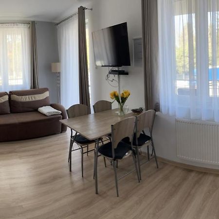 Apartament Z Duzym Balkonem Osiedle Zwyciezcow Polanica-Zdroj Exterior photo