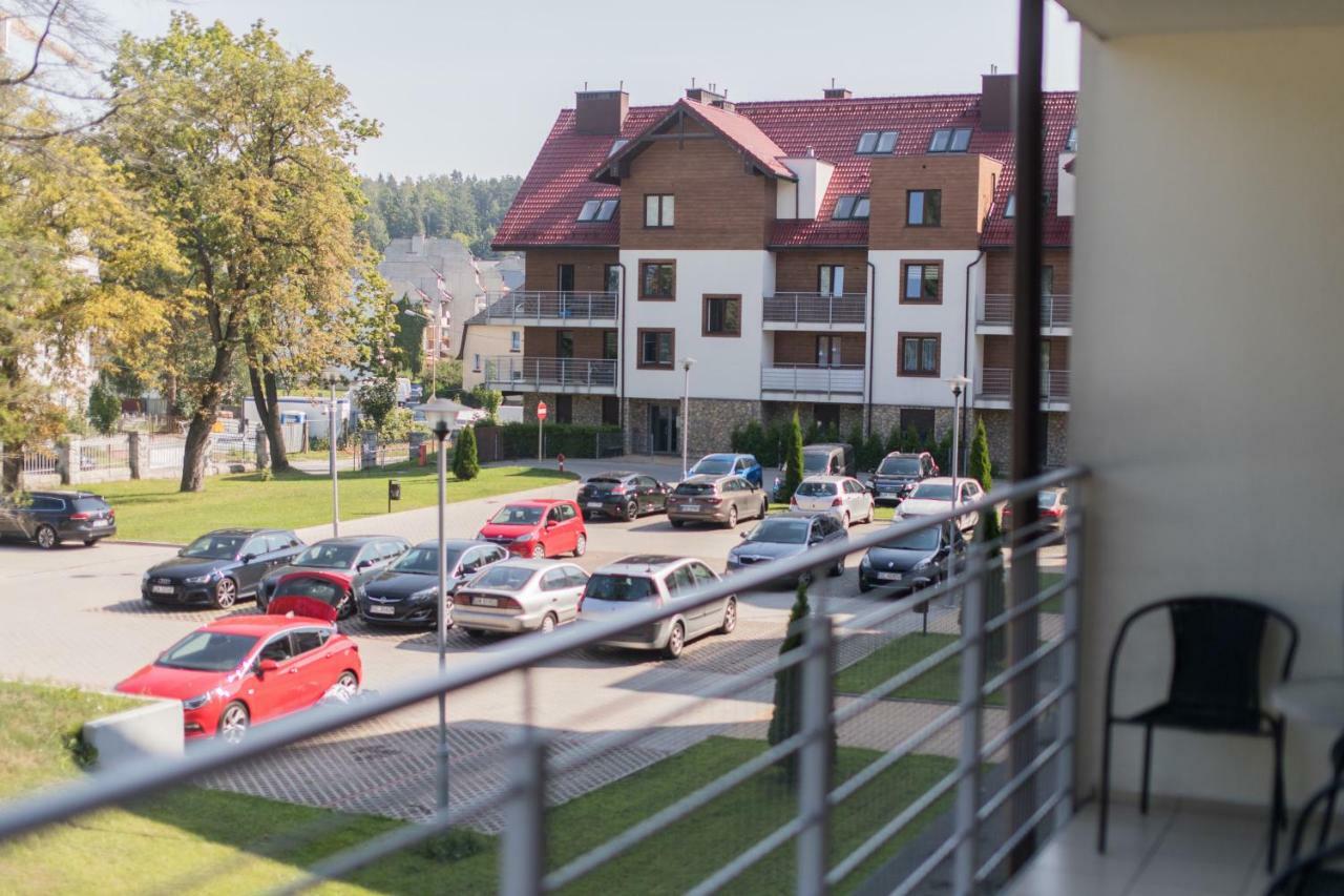 Apartament Z Duzym Balkonem Osiedle Zwyciezcow Polanica-Zdroj Exterior photo